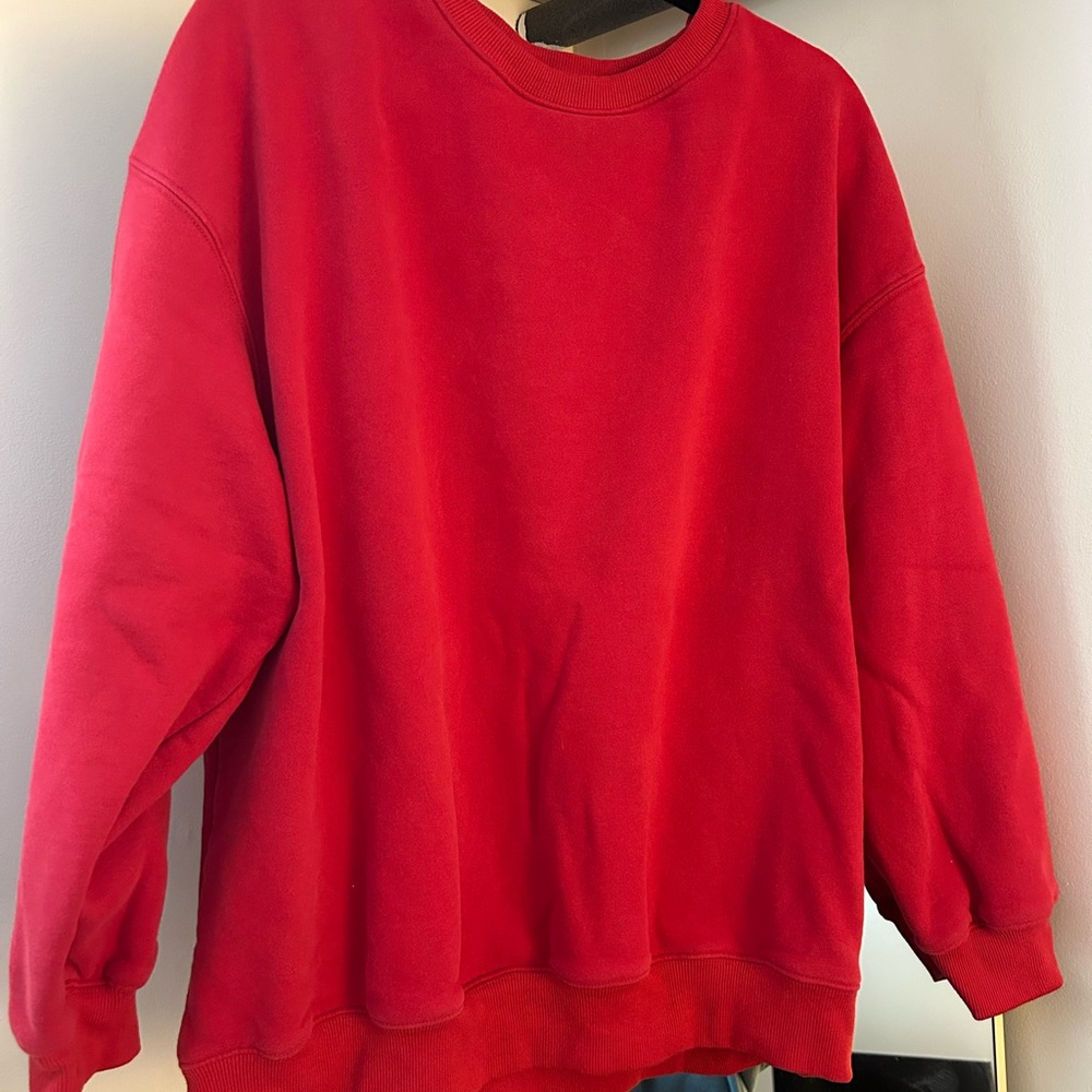 LAST CHANCE Red Efan Sweatshirt